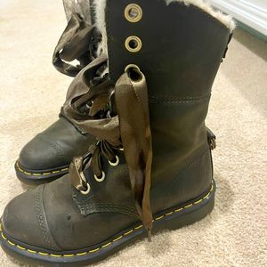 Dr Martens. Faux Fur Lined Boots. Size 8.